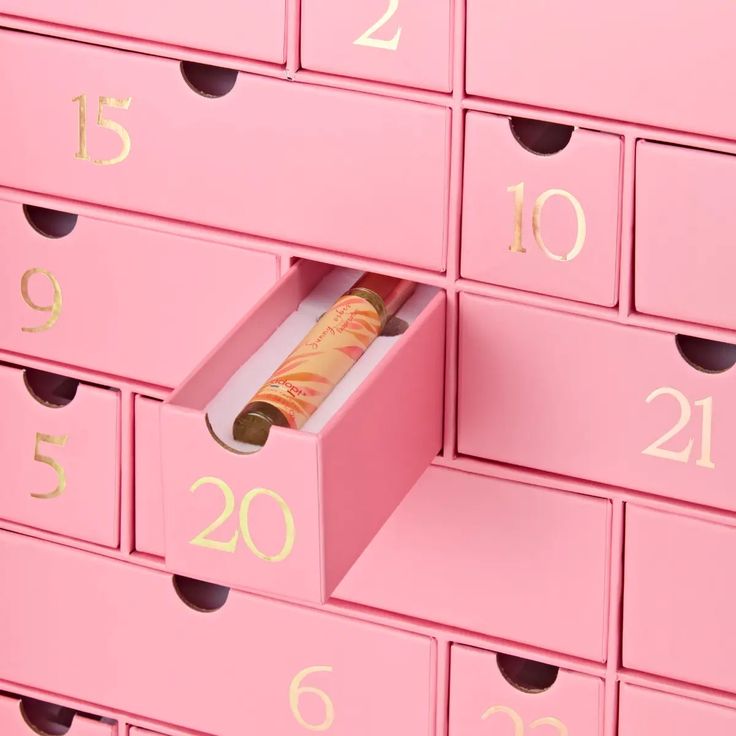 7 Day Perfume Calendar - PRE ORDER (24 Dec - 31 Dec)